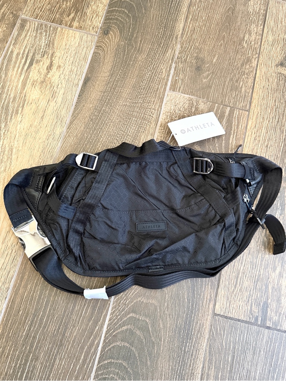 Athleta Women’s Black Excursion Large Belt/Crossbody Bag - Picture 2 of 12